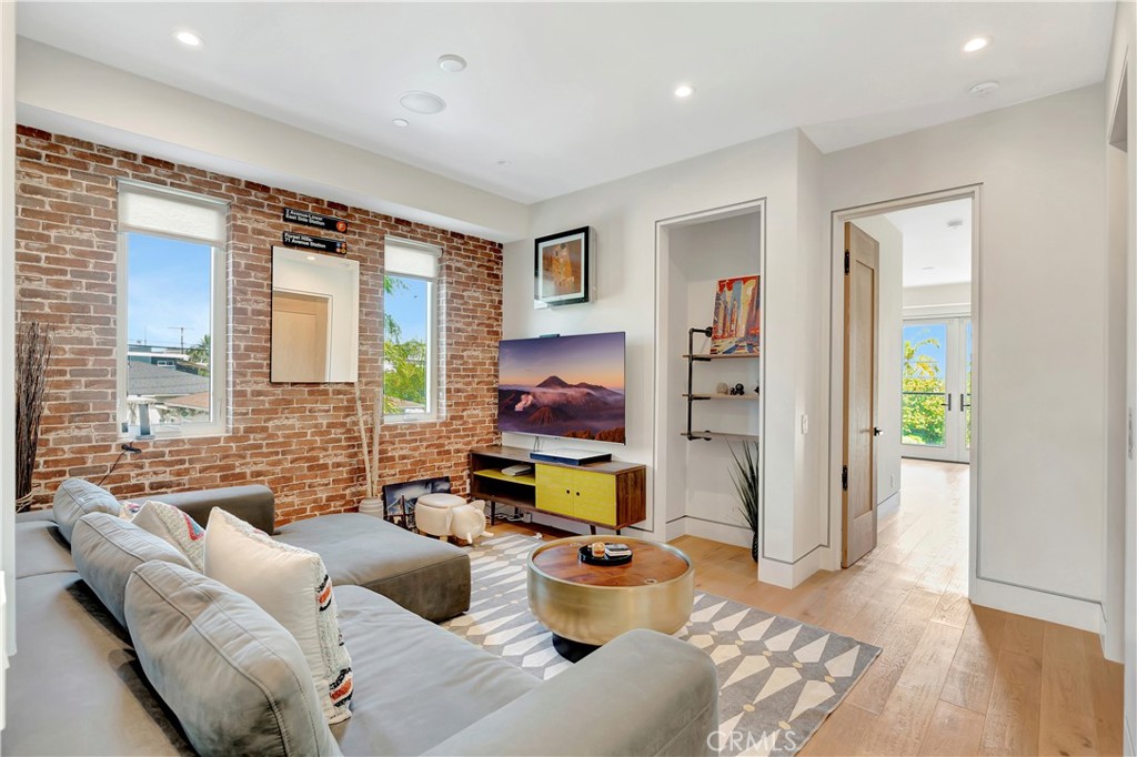 6b16c004 10ad 4298 8b58 560e7baedc36