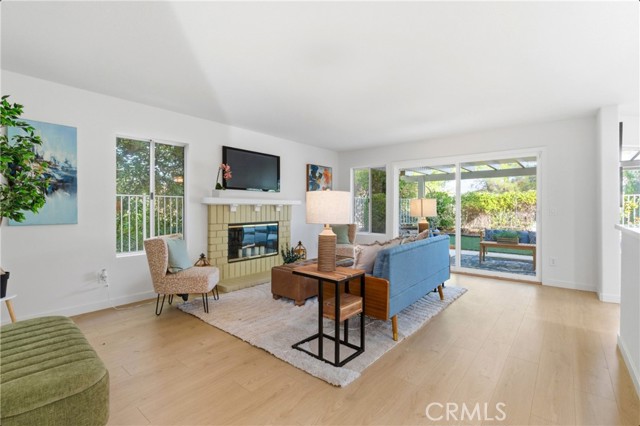 Detail Gallery Image 25 of 67 For 28360 Easton Ln, Saugus,  CA 91350 - 5 Beds | 3 Baths