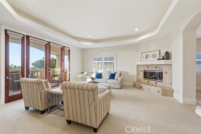 Detail Gallery Image 9 of 52 For 120 via Alameda, Redondo Beach,  CA 90277 - 5 Beds | 4 Baths