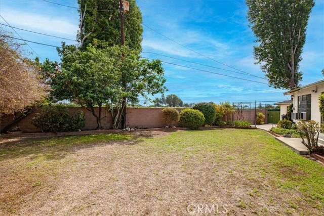 Detail Gallery Image 20 of 25 For 3561 East Janice Street, Long Beach,  CA 90805 - 3 Beds | 2 Baths