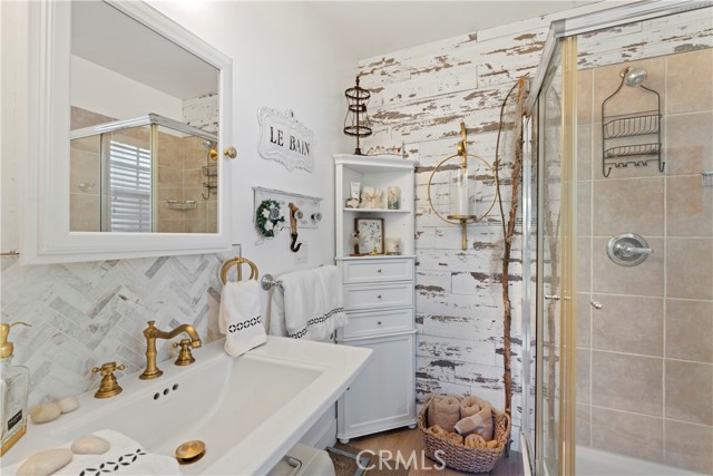 29613 Hook Creek Road, Cedar Glen CA: https://media.crmls.org/medias/6b19c09c-cdec-48ca-8836-744f9cc93320.jpg