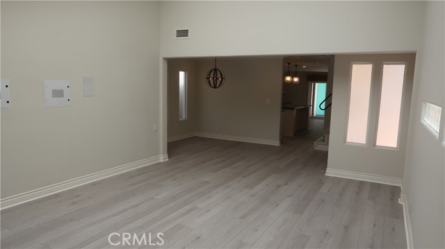 Detail Gallery Image 4 of 50 For 322 12th St, Huntington Beach,  CA 92648 - 3 Beds | 2/1 Baths