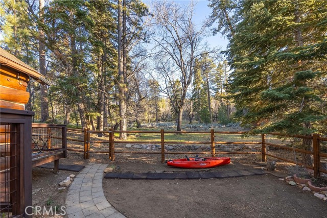 Detail Gallery Image 7 of 28 For 42721 Willow Ave, Big Bear Lake,  CA 92315 - 3 Beds | 1 Baths