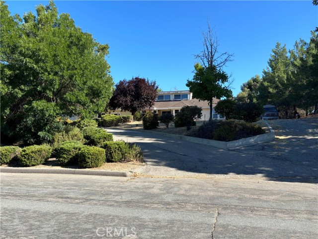 Detail Gallery Image 2 of 26 For 2380 Ashwood Pl, Paso Robles,  CA 93446 - 3 Beds | 3 Baths