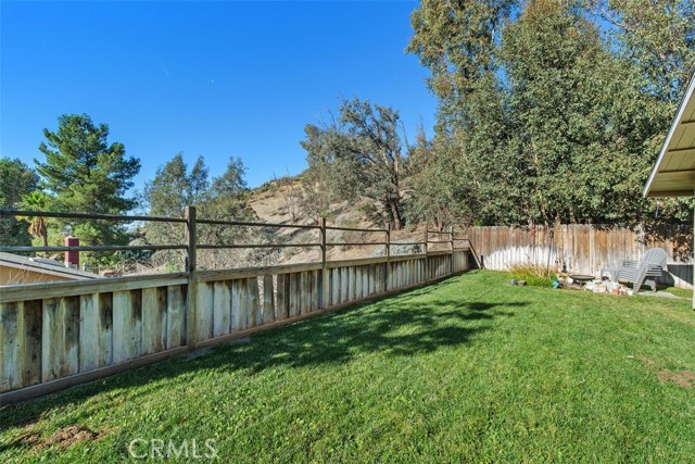 Detail Gallery Image 15 of 24 For 7369 Lakeside, Jurupa Valley,  CA 92509 - 4 Beds | 2 Baths