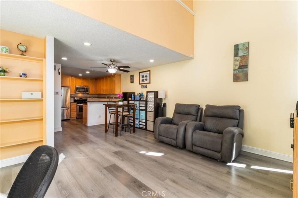 6b1e321b F8fa 4672 93f3 2c19cd1c0601