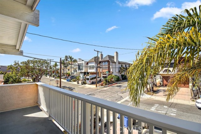 1600 Wollacott Street, Redondo Beach, California 90278, 4 Bedrooms Bedrooms, ,3 BathroomsBathrooms,Residential,For Sale,Wollacott,SB24185298