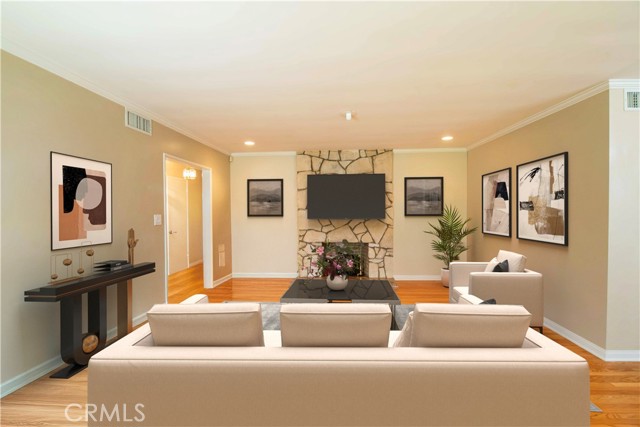 15142 Tuba Street, Mission Hills (San Fernando) CA: https://media.crmls.org/medias/6b1ecba6-c73b-4a94-8a8c-cca55d481030.jpg