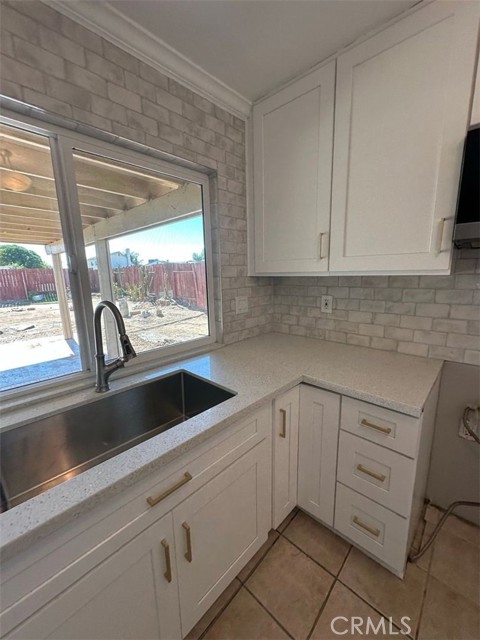 Detail Gallery Image 10 of 10 For 25127 Yucca Dr, Moreno Valley,  CA 92553 - 4 Beds | 2 Baths