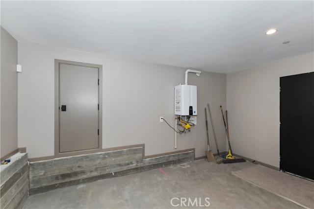 Detail Gallery Image 48 of 57 For 176 Mill Pond, Lake Arrowhead,  CA 92352 - 3 Beds | 2/1 Baths