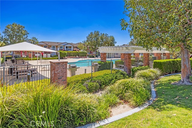 8227 Traveller Street, Chino CA: https://media.crmls.org/medias/6b1f30ef-3ca1-4bda-bc19-a62686c6f523.jpg