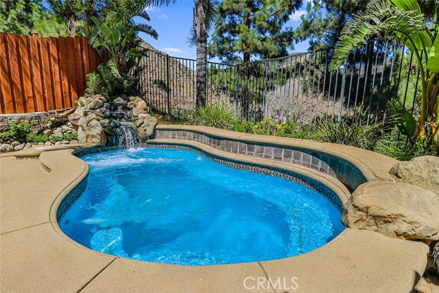 Detail Gallery Image 52 of 61 For 13910 Mountain View Pl, Sylmar,  CA 91342 - 5 Beds | 3 Baths