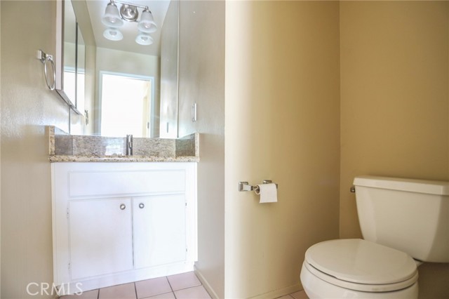Detail Gallery Image 17 of 22 For 14016 Tiffany Dr, Westminster,  CA 92683 - 2 Beds | 2/1 Baths
