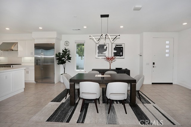 99 Waypoint, Tustin CA: https://media.crmls.org/medias/6b21a4da-5ba9-4325-8916-0eed4e50a330.jpg