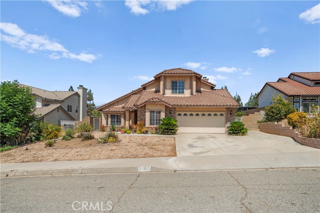 Detail Gallery Image 1 of 39 For 6742 N Chason Way, San Bernardino,  CA 92407 - 5 Beds | 3 Baths