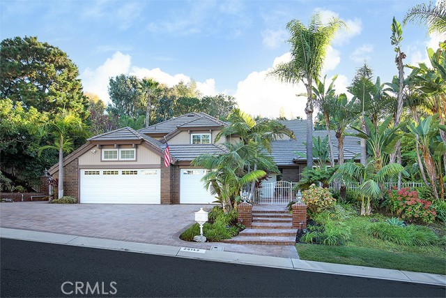 Detail Gallery Image 1 of 1 For 25142 Black Horse Ln, Laguna Hills,  CA 92653 - 4 Beds | 4/1 Baths