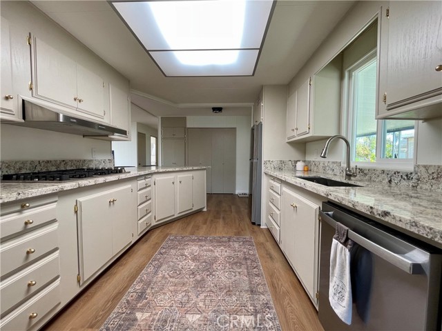Detail Gallery Image 18 of 74 For 200 N El Camino Real #107,  Oceanside,  CA 92058 - 2 Beds | 2 Baths