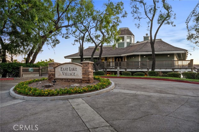 Detail Gallery Image 29 of 33 For 20215 Landig Cir Cir, Yorba Linda,  CA 92887 - 4 Beds | 4/1 Baths