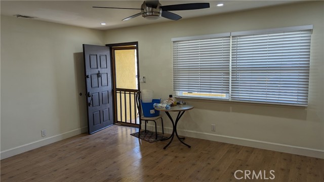 Detail Gallery Image 6 of 11 For 419 California St, Huntington Beach,  CA 92648 - 2 Beds | 1 Baths