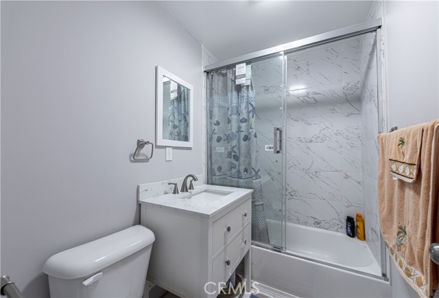 4759 Cochran Street, Simi Valley CA: https://media.crmls.org/medias/6b24c7c0-76bf-47ee-8929-0e698cc89c11.jpg