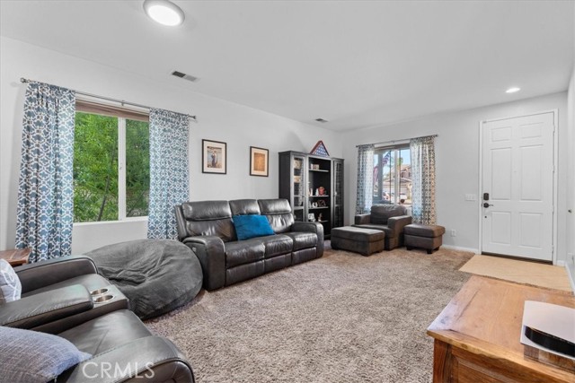 11868 Bunker Hill Drive, Rancho Cucamonga CA: https://media.crmls.org/medias/6b25aab2-3124-4c0c-9445-25a0a535ee4f.jpg