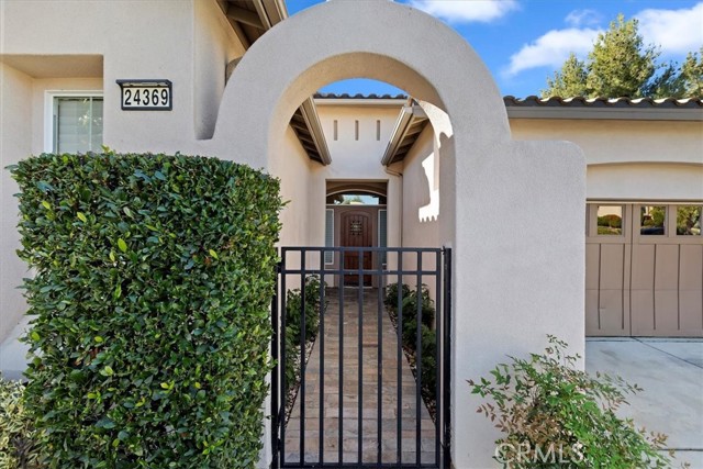 Detail Gallery Image 14 of 52 For 24369 Fawnskin Dr, Corona,  CA 92883 - 2 Beds | 2 Baths