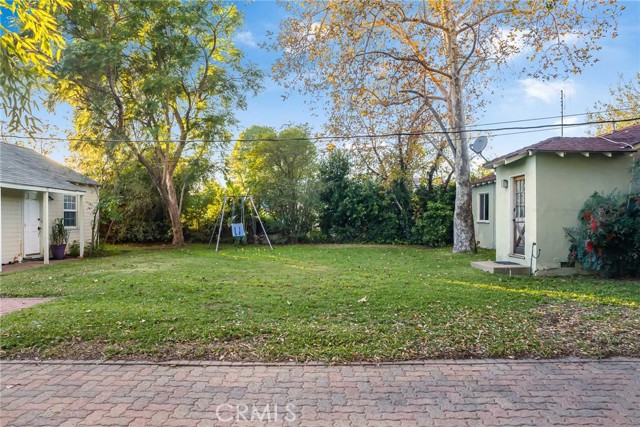 Detail Gallery Image 25 of 62 For 17806 Erwin St, Encino,  CA 91316 - 3 Beds | 2 Baths