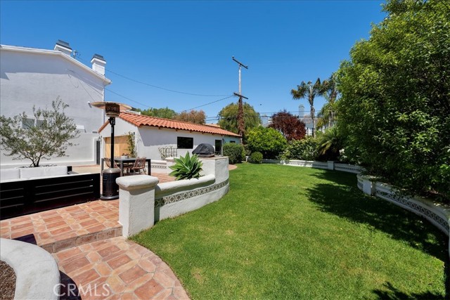 554 S Helberta Avenue, Redondo Beach CA: https://media.crmls.org/medias/6b272583-027d-4fd8-afb6-2df1f435cefa.jpg