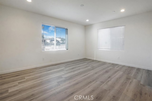 Detail Gallery Image 14 of 28 For 16105 Tawney Ridge Ln, Victorville,  CA 92394 - 3 Beds | 2 Baths