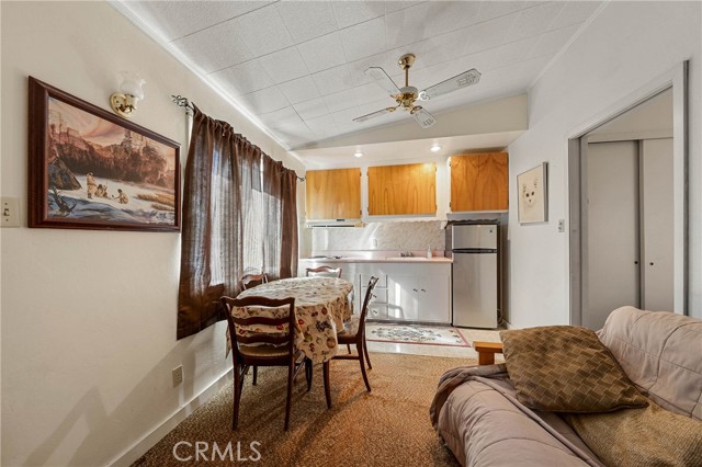 Detail Gallery Image 12 of 35 For 14051 - 14043 Lakeshore Dr #5 & 6,  Clearlake,  CA 95422 - 2 Beds | 2 Baths