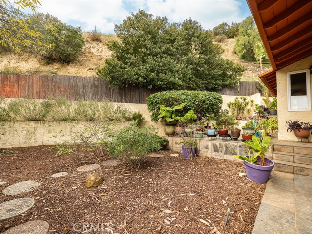 Detail Gallery Image 29 of 32 For 10576 Colebrook St, Sunland,  CA 91040 - 3 Beds | 2 Baths