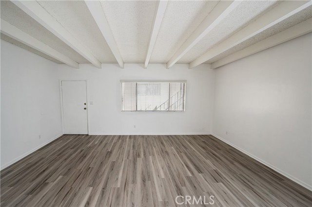 Detail Gallery Image 6 of 26 For 2321 Florida St a,  Huntington Beach,  CA 92648 - 2 Beds | 1 Baths