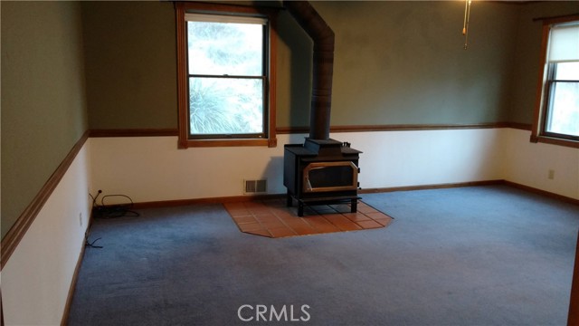 Detail Gallery Image 6 of 43 For 1792 Ash, Wrightwood,  CA 92397 - 3 Beds | 2/1 Baths