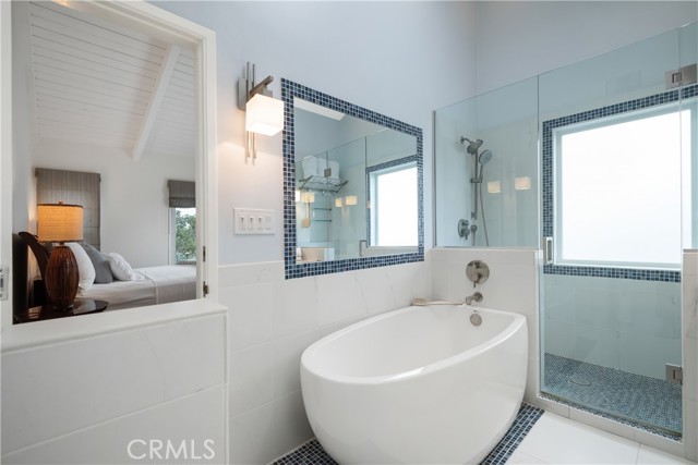 464 36th Street, Manhattan Beach, California 90266, 3 Bedrooms Bedrooms, ,1 BathroomBathrooms,Residential,Sold,36th,SB21242868