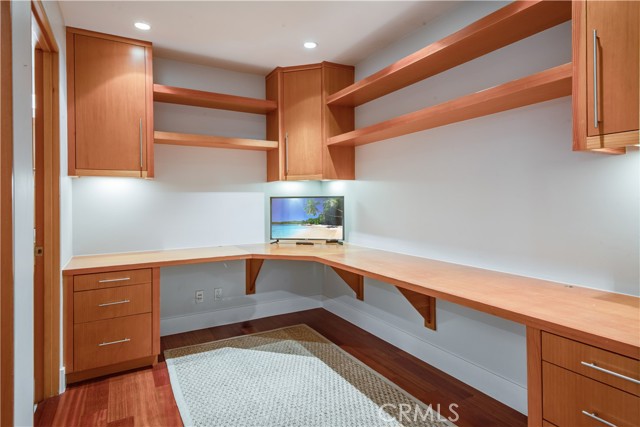 1211 Bayview Drive, Manhattan Beach, California 90266, 4 Bedrooms Bedrooms, ,4 BathroomsBathrooms,Residential,Sold,Bayview,SB21169008