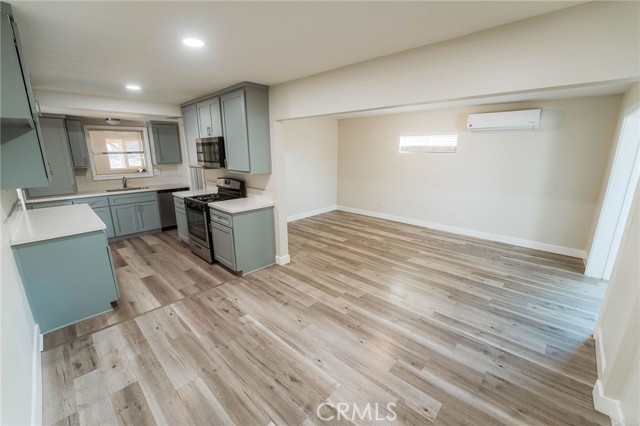 Front Image Thumbnail for CRCV25249144