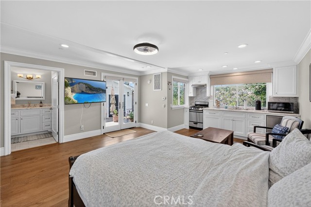 Detail Gallery Image 69 of 74 For 405 Blumont St, Laguna Beach,  CA 92651 - 5 Beds | 6/1 Baths