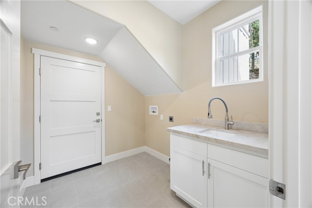 Detail Gallery Image 11 of 34 For 3156 Johnson Ave, San Luis Obispo,  CA 93401 - 4 Beds | 4/1 Baths