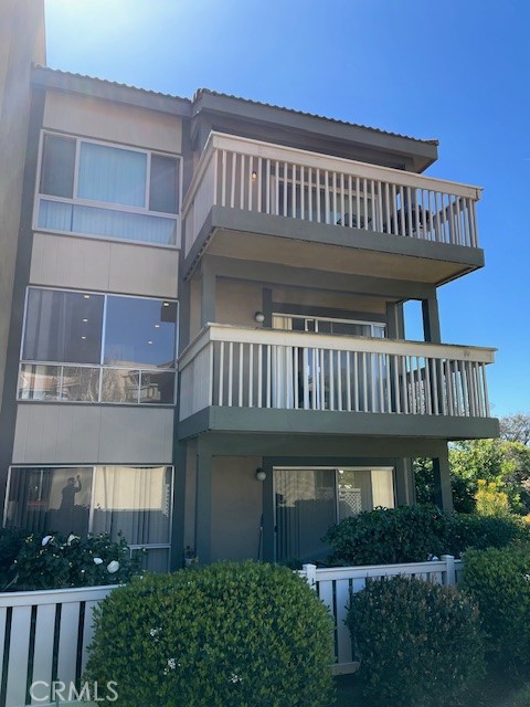 Detail Gallery Image 2 of 24 For 290 Sequoia Ct #25,  Thousand Oaks,  CA 91360 - 2 Beds | 1 Baths