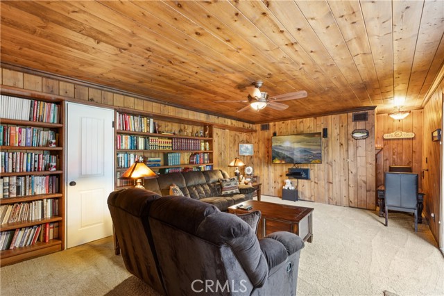 Detail Gallery Image 31 of 47 For 460 Pioneer Rd, Lake Arrowhead,  CA 92352 - 3 Beds | 1/2 Baths