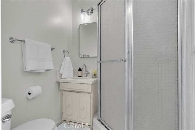 5248 Parkglen Avenue, Los Angeles CA: https://media.crmls.org/medias/6b2c875e-12d6-4690-9d97-7345122e65c3.jpg