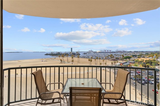 850 E Ocean Boulevard, Long Beach CA: https://media.crmls.org/medias/6b2ca0b6-810d-409a-bc36-98a9456230ac.jpg