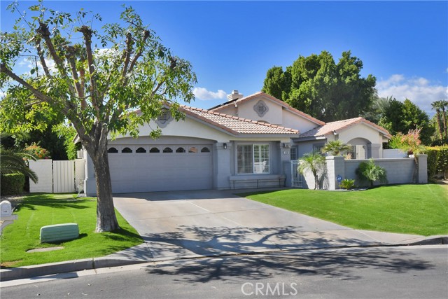 Detail Gallery Image 1 of 45 For 143 via Tramonto, Palm Desert,  CA 92260 - 5 Beds | 2 Baths