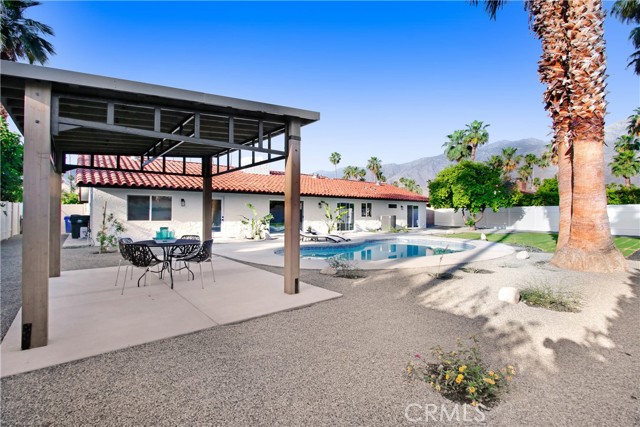 Detail Gallery Image 24 of 27 For 2392 E El Chorro Way, Palm Springs,  CA 92264 - 4 Beds | 2 Baths