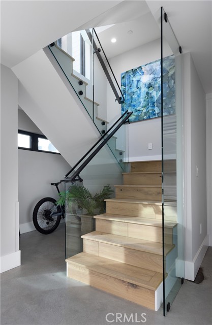 Detail Gallery Image 7 of 35 For 502 W Balboa Blvd, Newport Beach,  CA 92661 - 3 Beds | 3/1 Baths