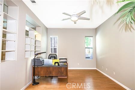 Detail Gallery Image 17 of 37 For 1653 Honors, Corona,  CA 92883 - 4 Beds | 3 Baths