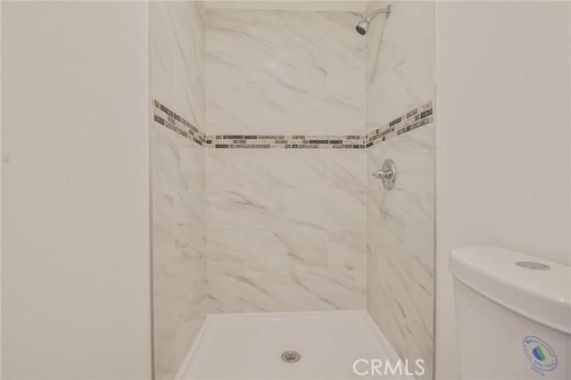 10955 S Spring Street, Los Angeles CA: https://media.crmls.org/medias/6b2e6467-678f-4dfb-81f7-5eb2c7886756.jpg
