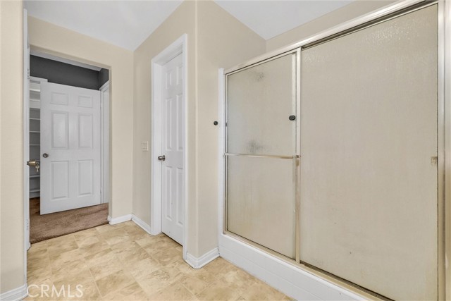 Detail Gallery Image 23 of 29 For 1927 Kenton, Riverside,  CA 92501 - 3 Beds | 2/1 Baths
