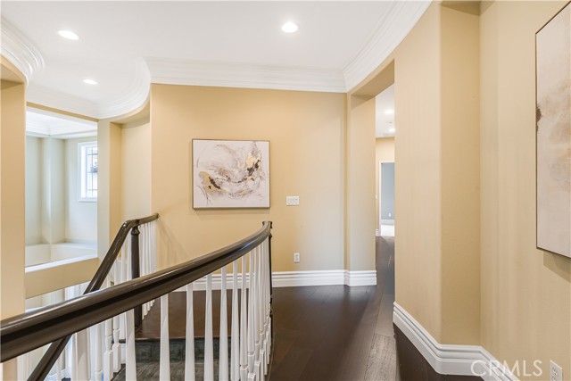 3669 Strata Drive, Carlsbad CA: https://media.crmls.org/medias/6b2f34bb-f6c6-4bea-bce2-d4cd54c69755.jpg