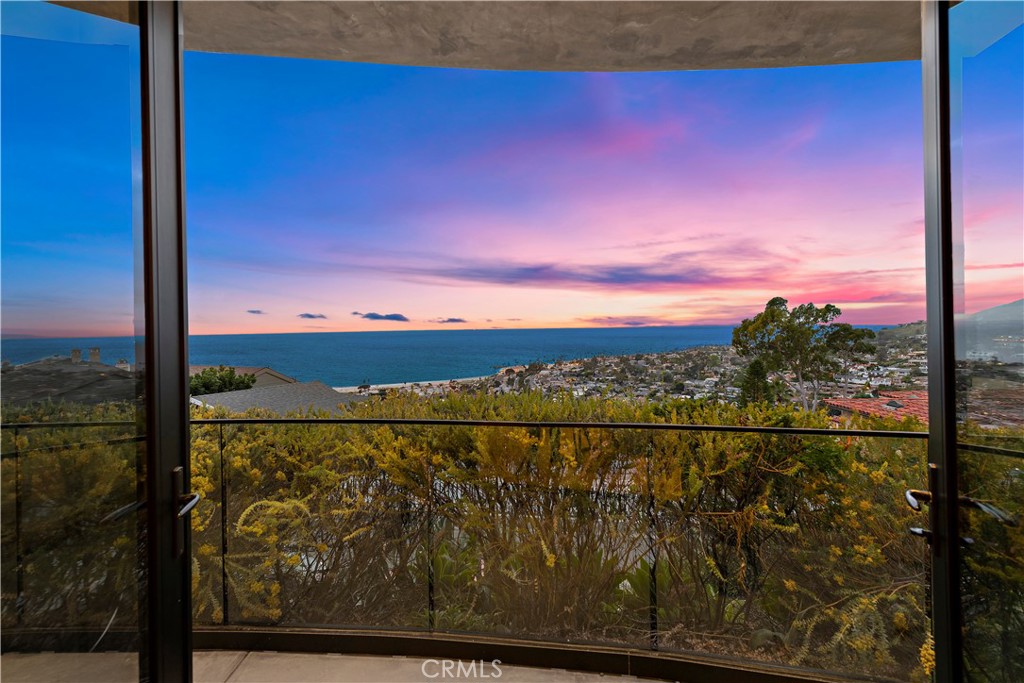 6b2f8a58 B8d8 4edf 9ecc 88cbb7e2a598